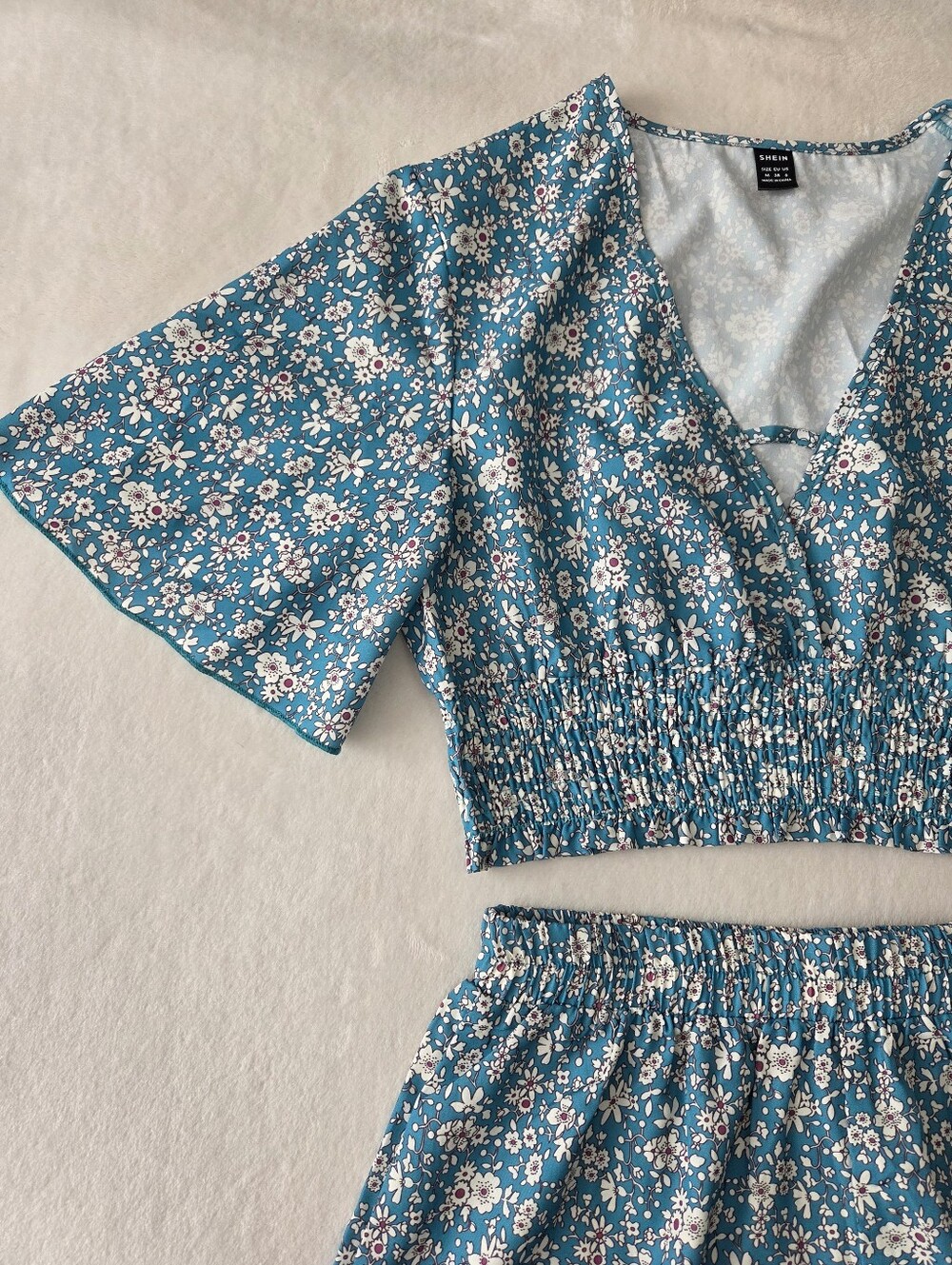 Shein Teal Floral Two-Piece Crop Top & Shorts Set Size Medium - Picture 4 of 12